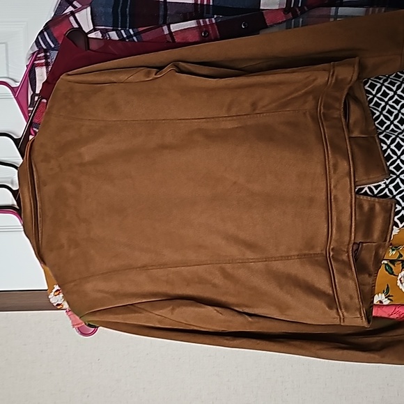 Tan Jacket - Picture 2 of 4